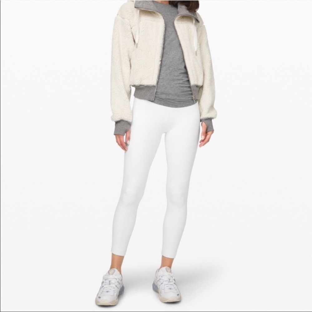 Lulu lemon white align yoga pants ,25 length